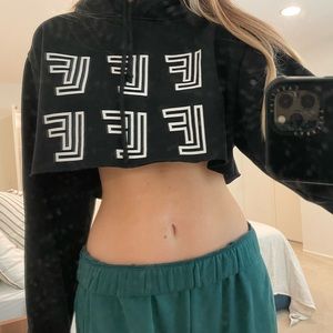Cropped LF Hoodie